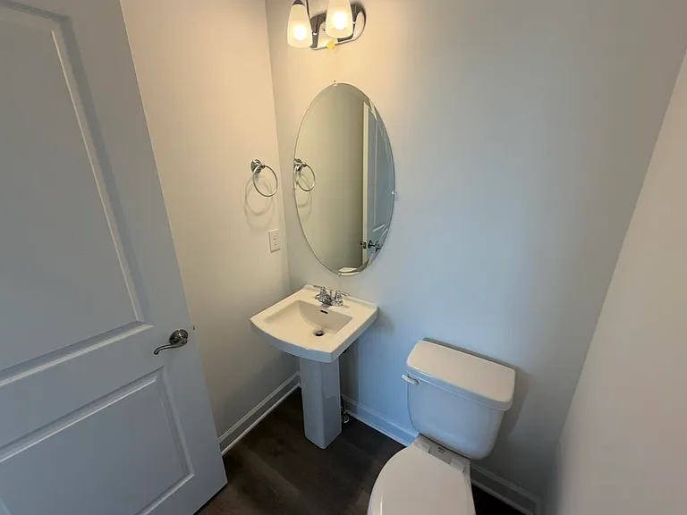 1073 Balsam — Photo 23