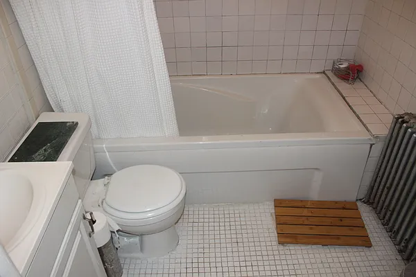 Rented by Compass | media 8