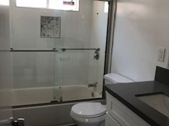 4th image of 8208 W Norton Ave #4