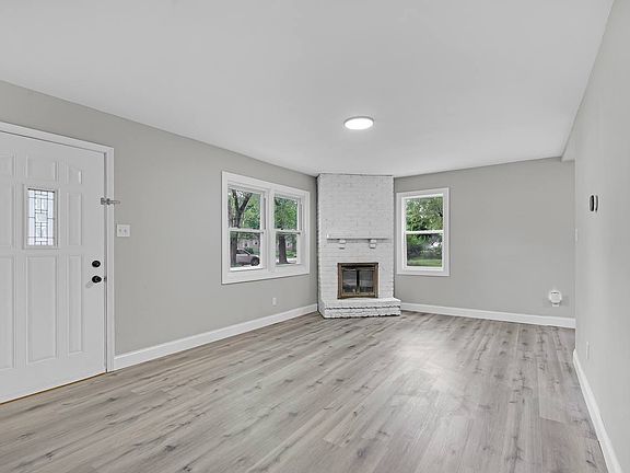 4th image of 307 Louis Rd
