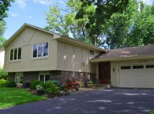 6440 Evergreen Ln N, Maple Grove, MN 55369