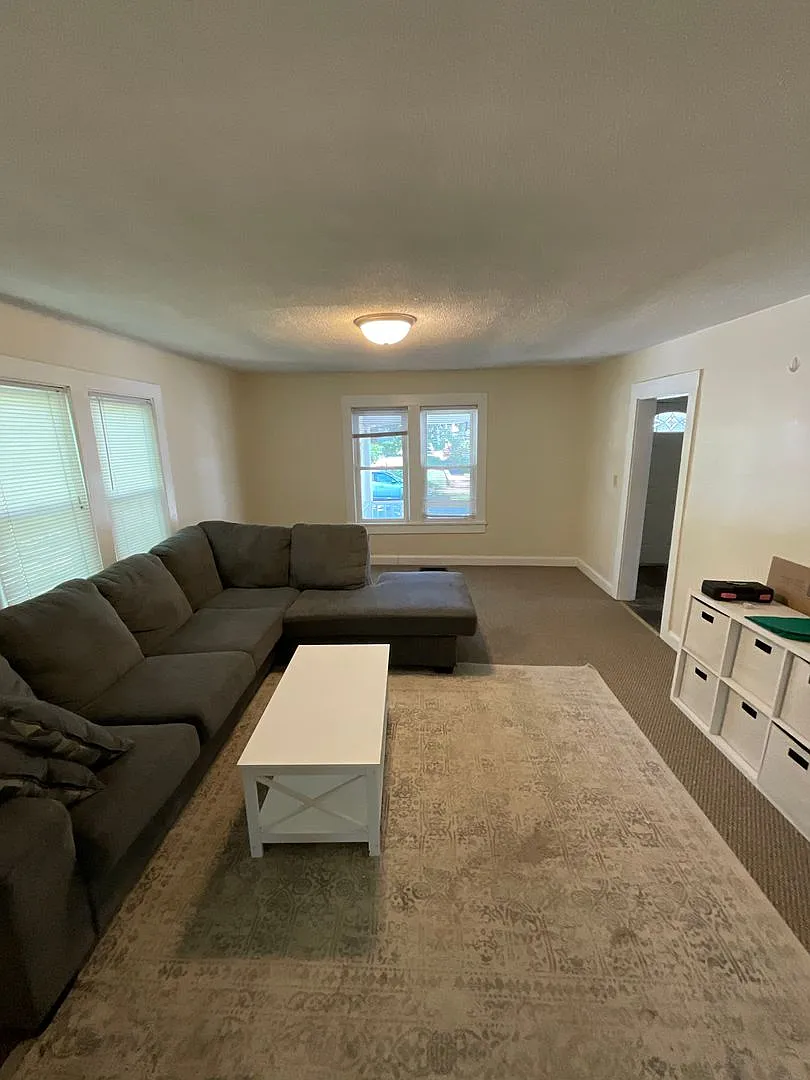 *Available August 2028* 8 Bedroom Great Location — Photo 2