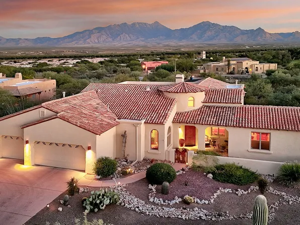 699 W Placita Quieta, Green Valley, AZ 85622