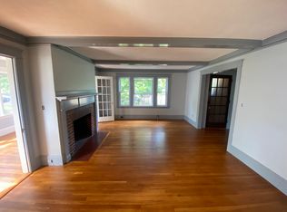 144 Russell St #1, Worcester, MA 01609