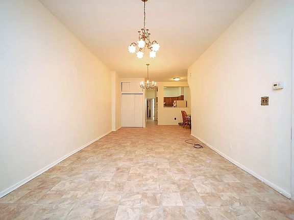 4th image of 5518 7th Ave