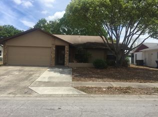 8026 Buttonball Ln, Port Richey, FL 34668