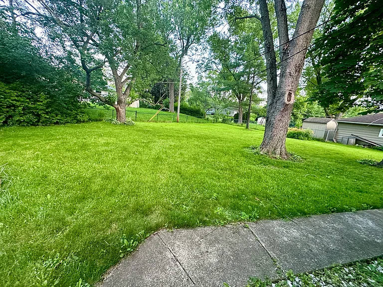 45 Golfview Rd — Photo 11