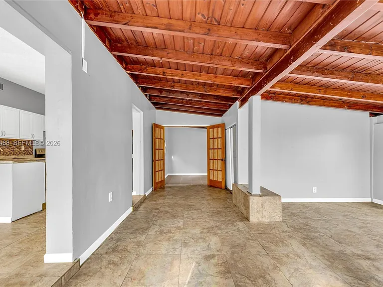 4220 SW 36th St — Photo 21