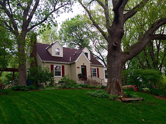 3rd image of 1322 Stickney Ave