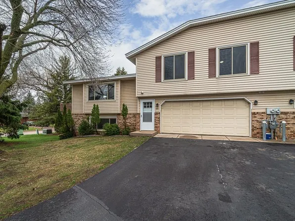 20 Maple Island Rd, Burnsville, MN 55306