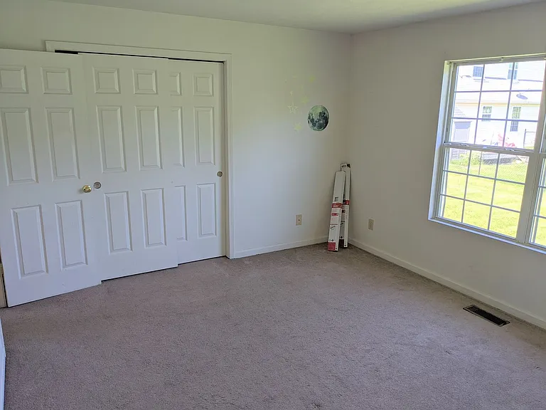 2125 Galaxy Dr — Photo 8