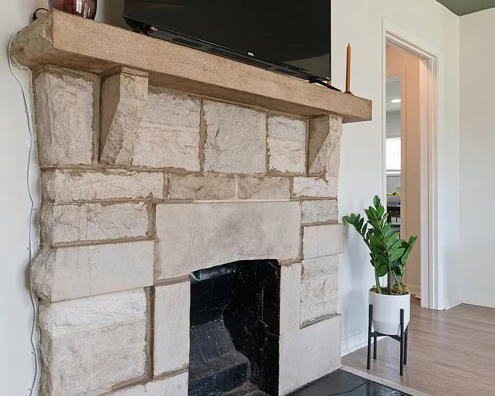 605 Annex Ave — Photo 12