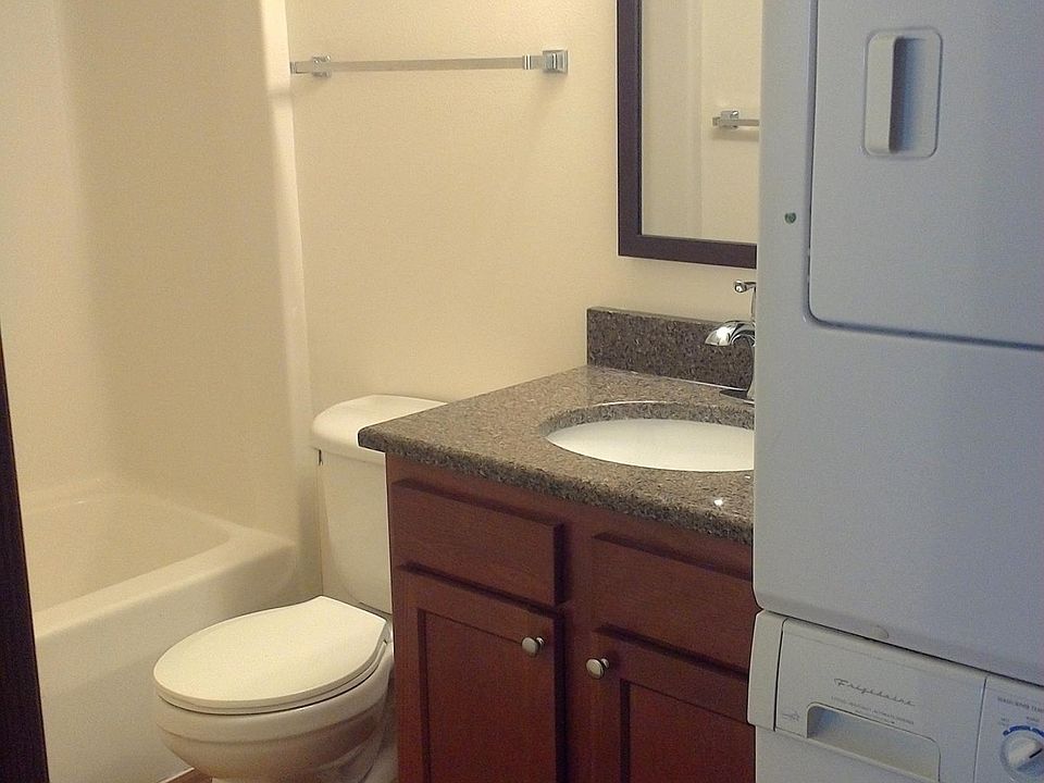 Newly renovated bathroom /laundry facilities