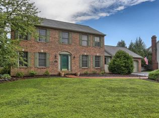 400 Copley Dr, Lancaster, PA