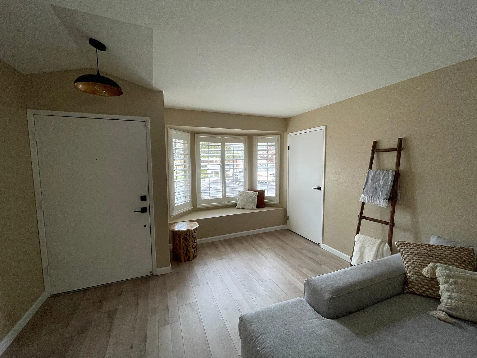 3 bed, 1632 sqft, $2,850 — Photo 3