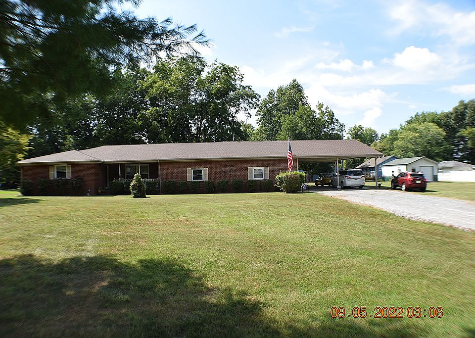 1st image of 147 Circle Dr