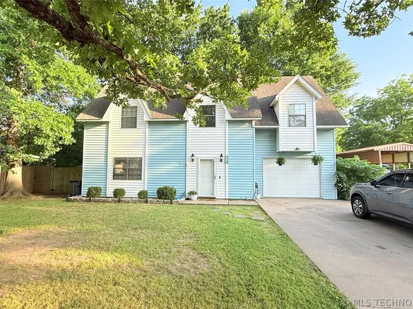1218 E Boone St, Tahlequah, OK 74464