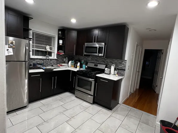 3586 Kennedy Boulevard image 6 of 44