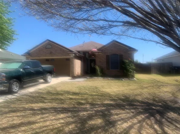 150 Elmer Cv, Kyle, TX 78640