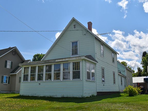 4th image of 18 Front Street