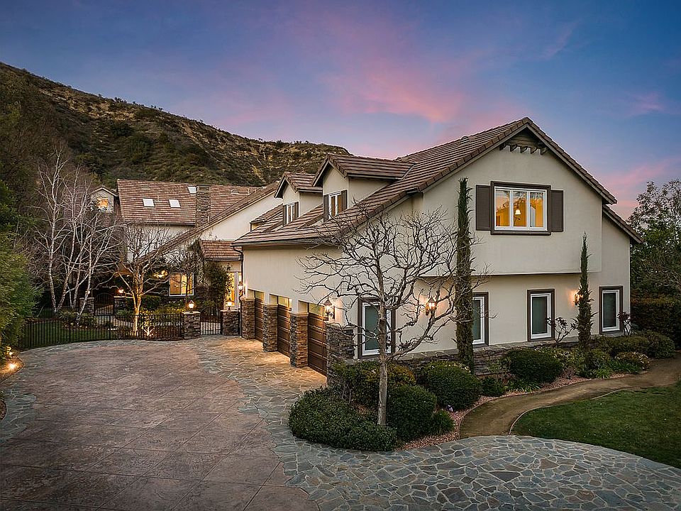 23575 Park South St, Calabasas, CA 91302 | Zillow