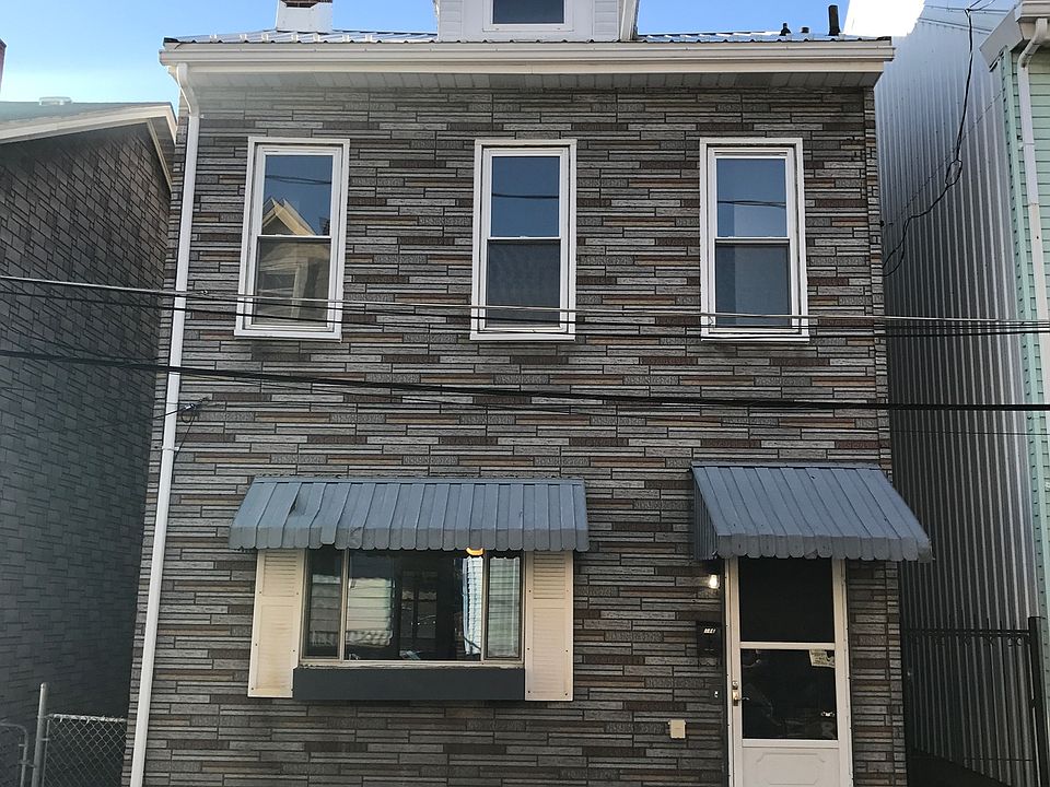 Front of house on Darsie Street.
