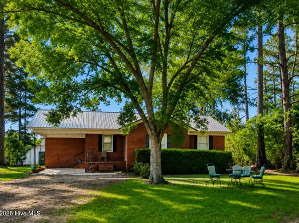 14740 Carolina 41, Fairmont, NC 28340
