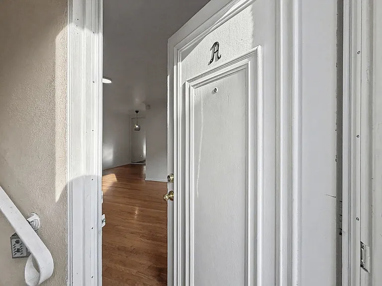 328 Doheny Properties LLC — Photo 15