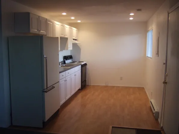 5840 W Werner Rd #A, Bremerton, WA 98312