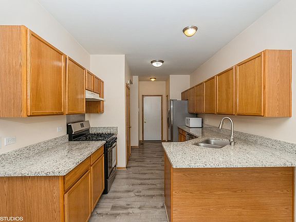 5th image of 18461 Millennium Dr