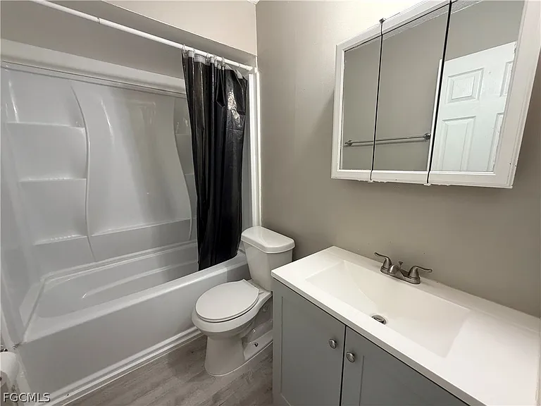 823 Gleason Pkwy #2 — Photo 16