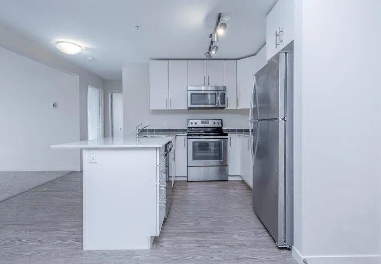 181 Skyview Ranch Mnr NE #3315 — Photo 4