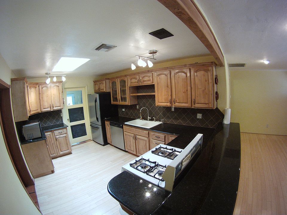 Kitchen View/Breakfast bar