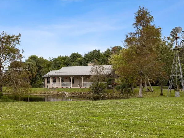 4300 Vinkemulder Rd, Coconut Creek, FL 33073
