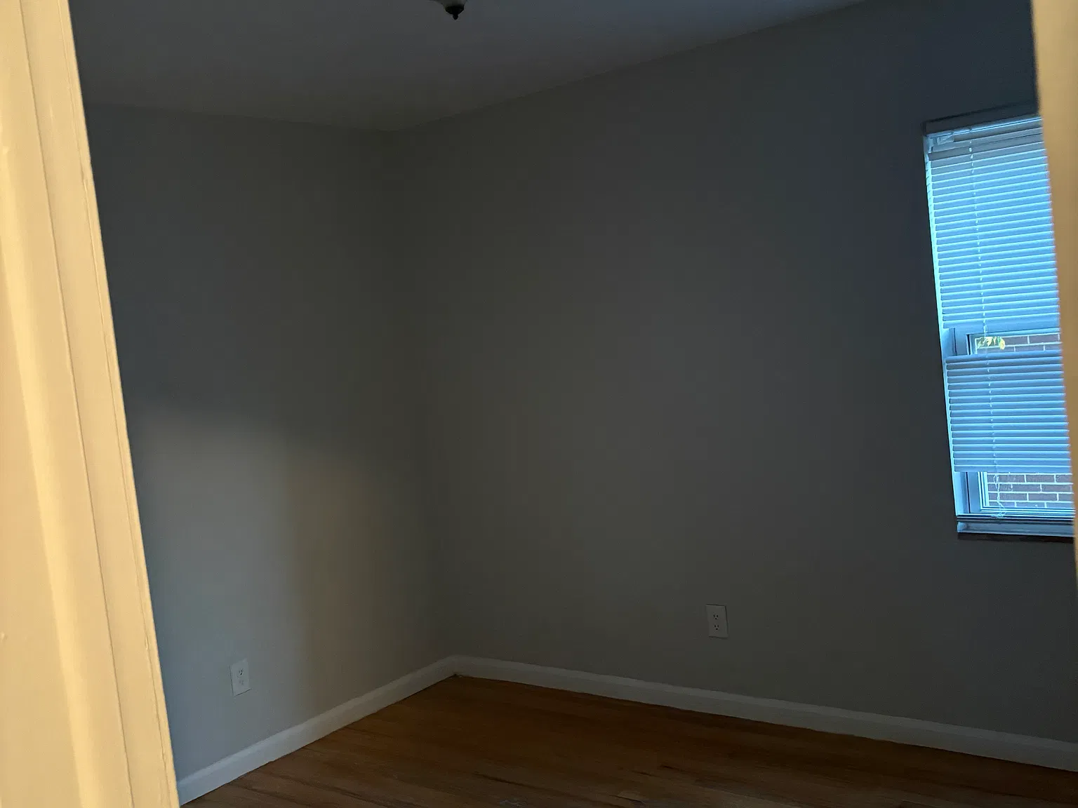 3 bed, 1043 sqft, $1,300 — Photo 4
