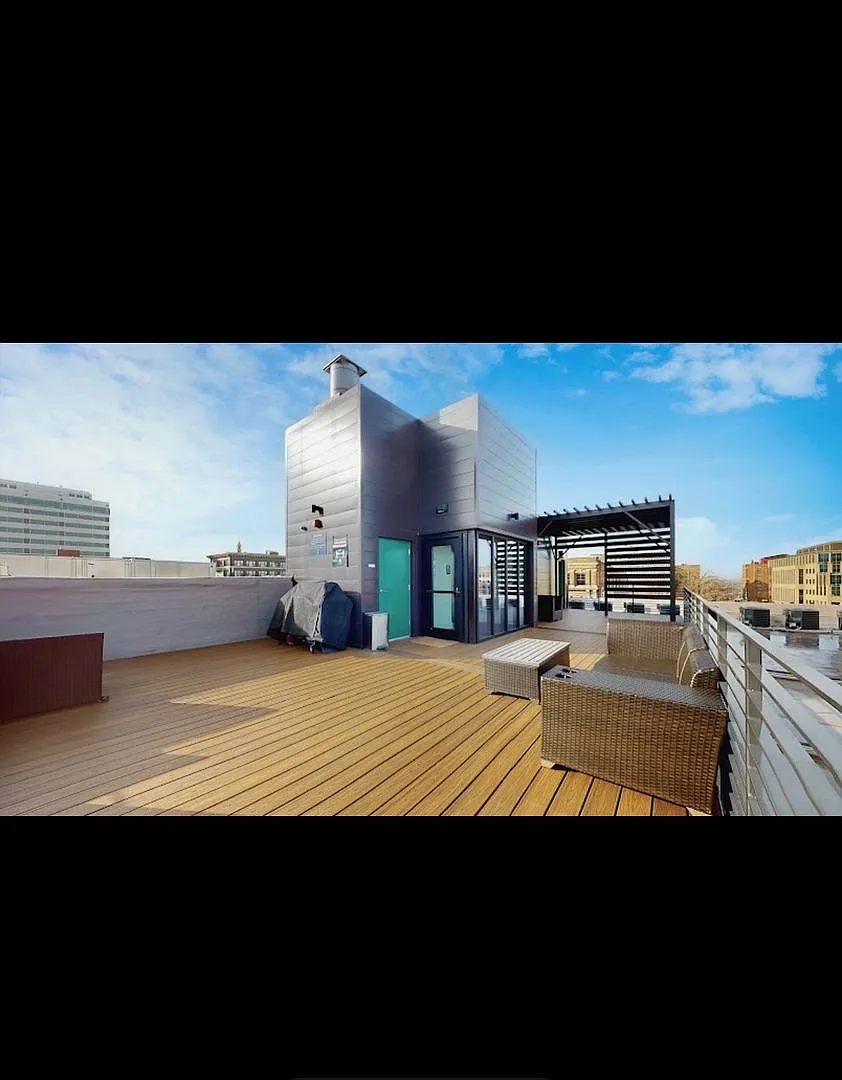 Mulberry Lofts — Photo 2