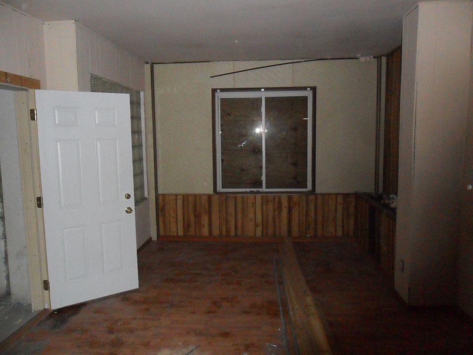 2nd image of 3732 Fir St APT 3