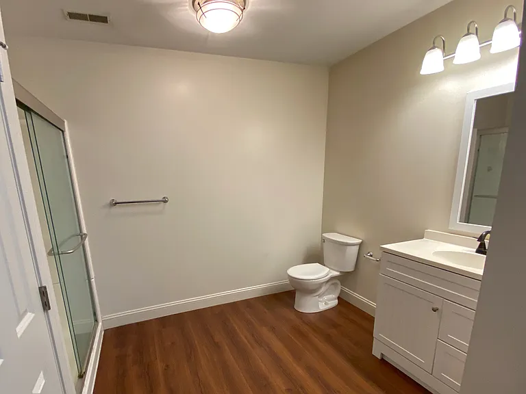 16 N Congress St #101 — Photo 8