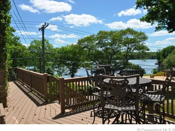 5 Ridgewood Rd, Colchester, CT 06415