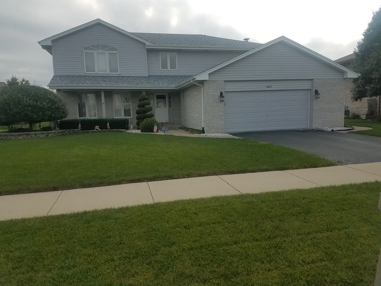 8641 Wyman Dr photo 1