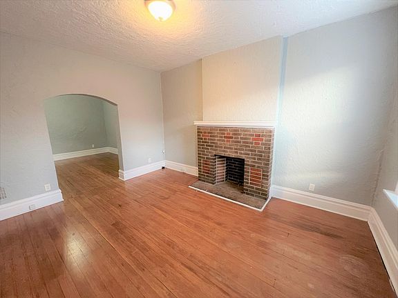2nd image of 4109 Hartford St #4109A