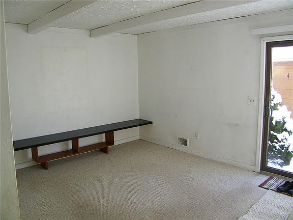 5th image of 20 Dunbridge Hts