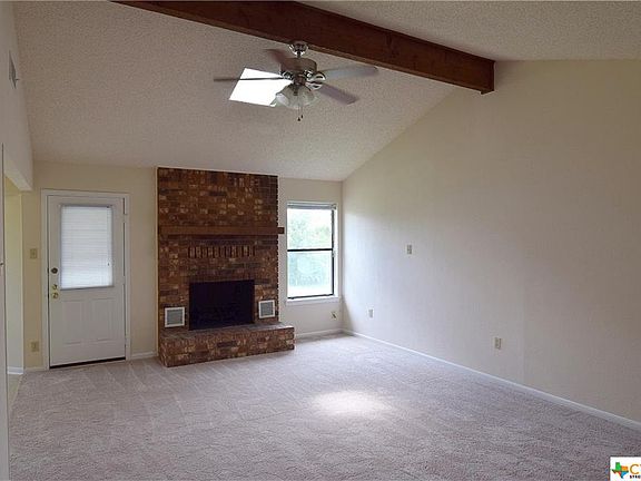3rd image of 1401 Janet Ln