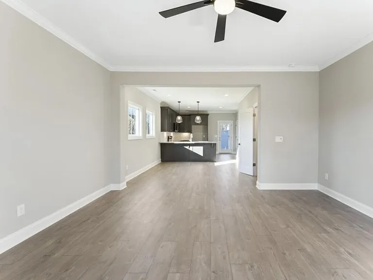 1403 Rebecca Johns Dr — Photo 2