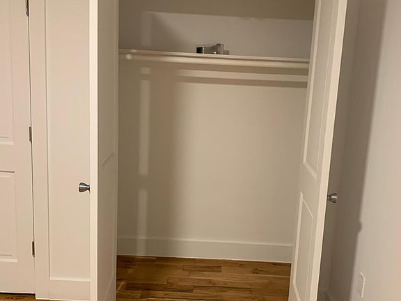 3rd image of 10520 Remington St Floor 1