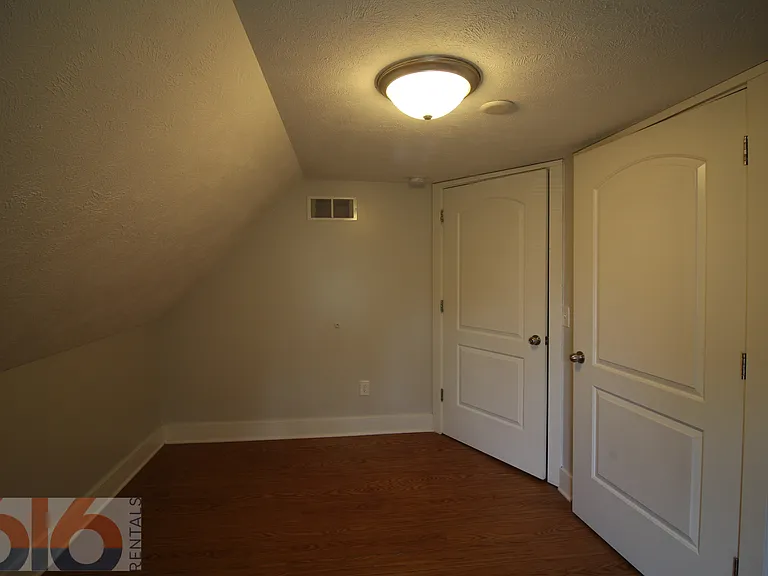 858 Dayton St SW — Photo 18