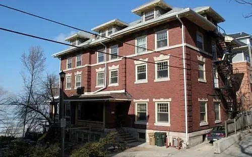 225 E Lakelawn Pl — Photo 7
