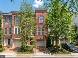 5236 Brawner Pl, Alexandria, VA 22304