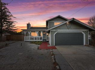 913 Mount Doble Dr, Big Bear City, CA 92314