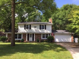 12307 W Ripley Ave, Wauwatosa, WI 53226